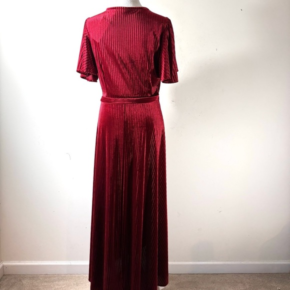 NWT Simplee True Wrap Dress Red Velvet Ribbed Short Sleeves - Picture 5 of 12